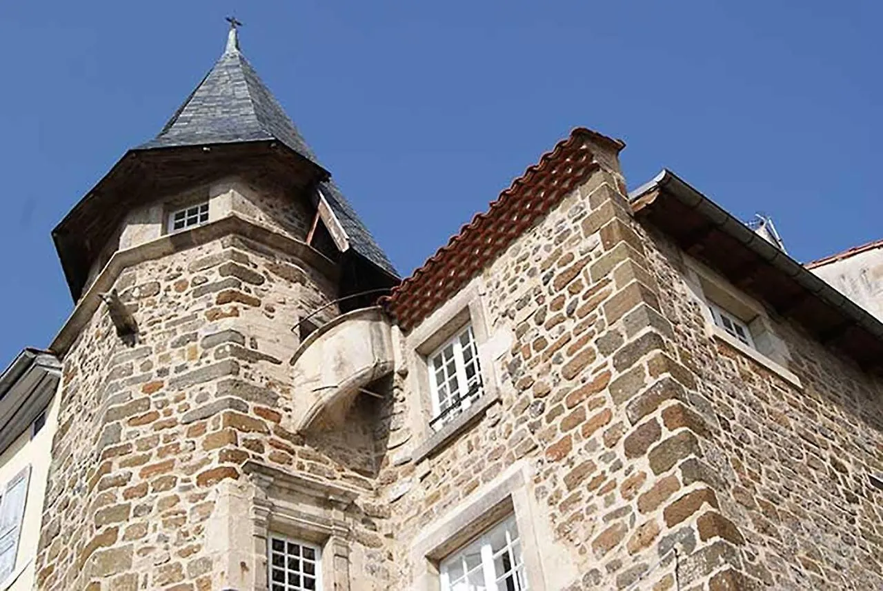Maison Au Loup: 16th Century Hotel in Old Town Le Puy France