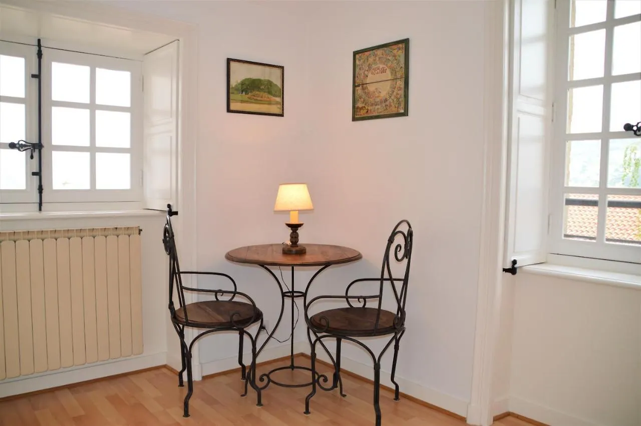Maison Au Loup: 16th Century Hotel in Old Town Le Puy 0*, Le Puy-en-Velay France