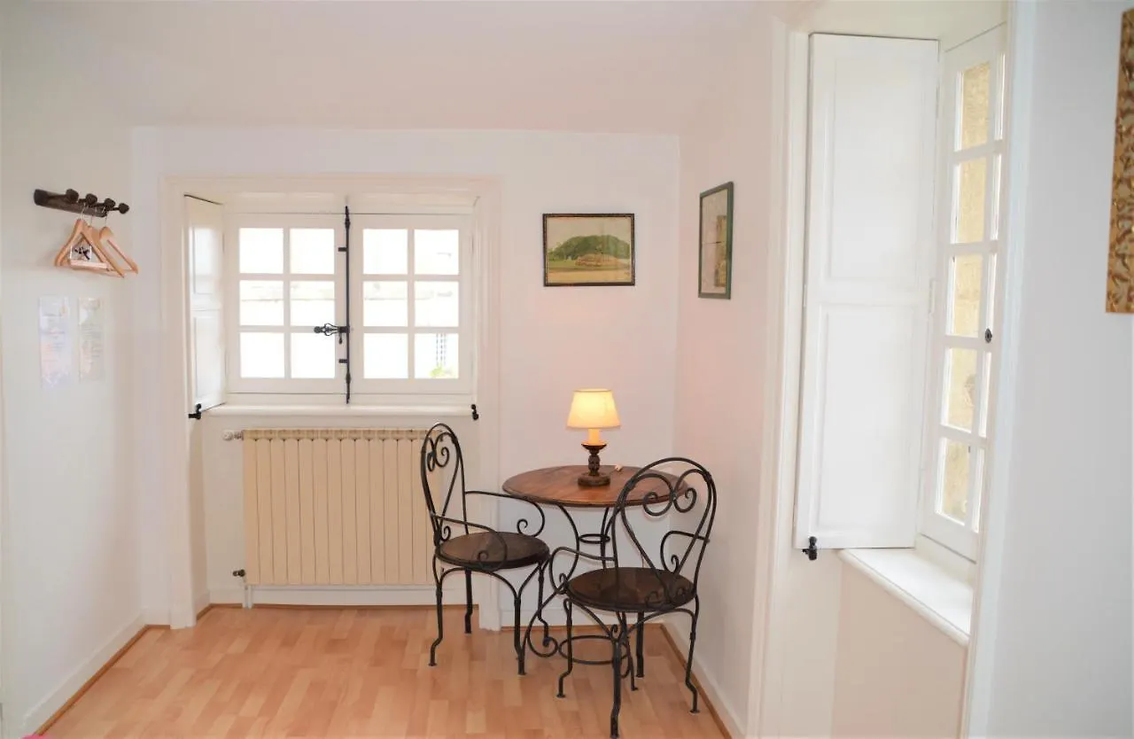 Maison Au Loup: 16th Century Hotel in Old Town Le Puy 0*, Le Puy-en-Velay France